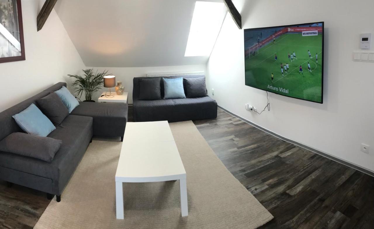 איחלהבה Apartman 3Kk 80 M2 S Virivkou A Saunou מראה חיצוני תמונה